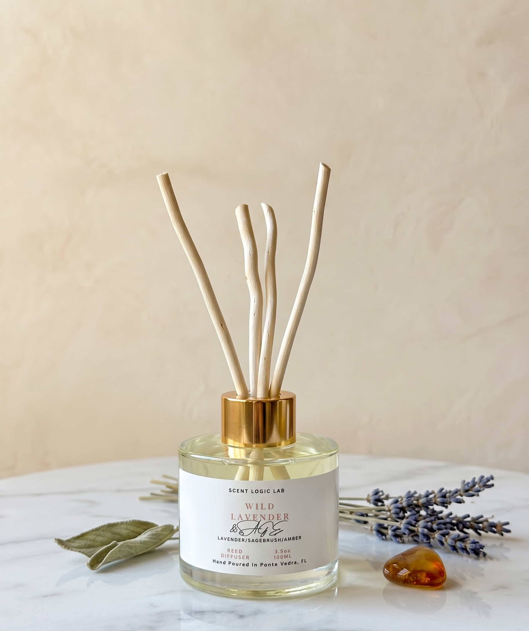 Difusor de varillas de lavanda silvestre y salvia